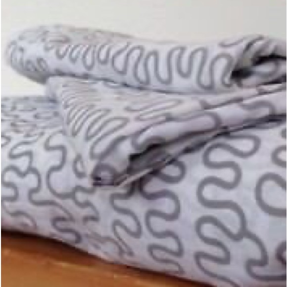 Ikea Krakris Grey White Squiggle Modern Art Twin Duvet /matching pillow sham - Picture 9 of 12